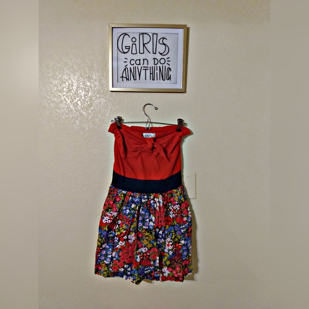 Red dress, with half flowers.